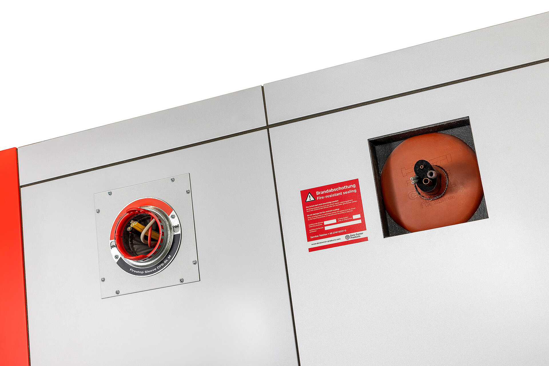 Kabelenden der im IT Safe enthaltene Technik 