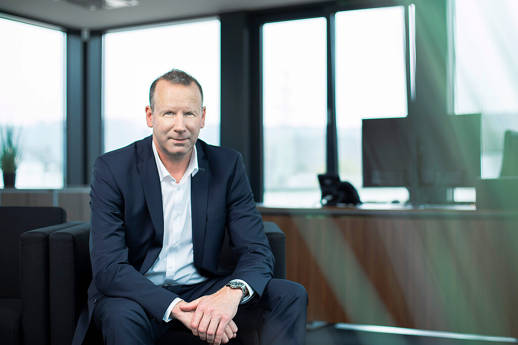 Portrait Ralf Siefen, founder and CEO of Data Center Group