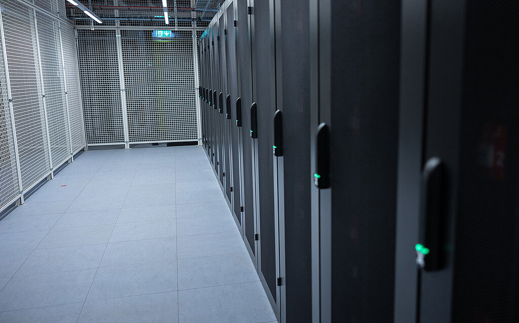 Serverracks im Rechenzentrum